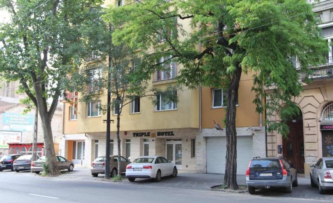 Triple M Hotel, Budapesta, Hungary